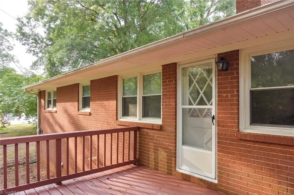 112 Delta Street Lexington, NC 27295