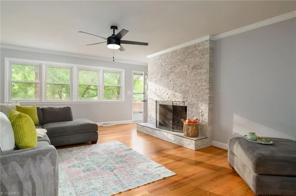 112 Delta Street Lexington, NC 27295