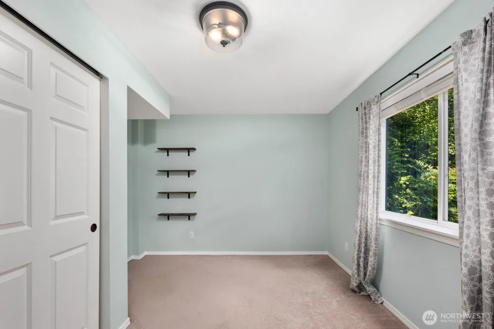 1514 201st Avenue E Lake Tapps, WA 98391