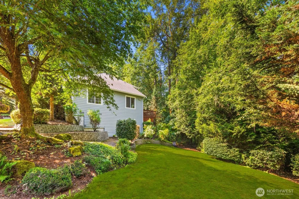 1514 201st Avenue E Lake Tapps, WA 98391