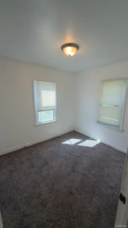 1720 Park Street Flint City, MI 48503