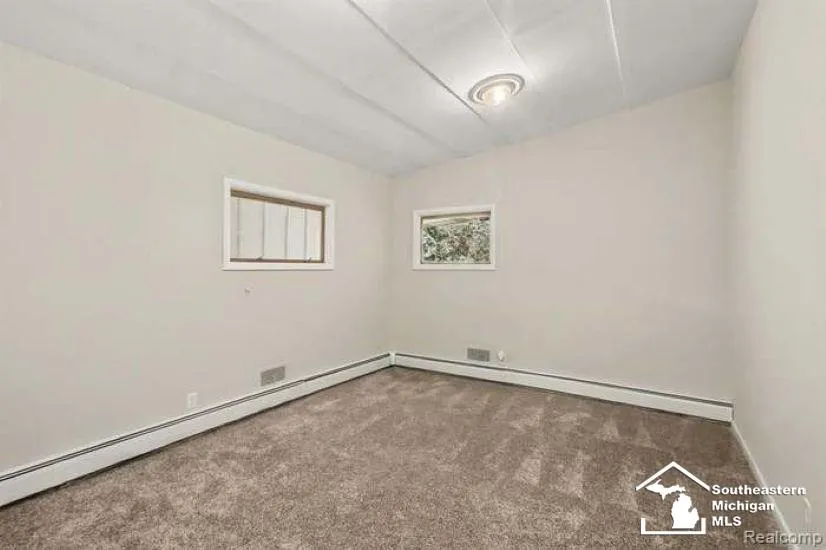 7900 W Sharpe Rd Road Handy Township, MI 48838