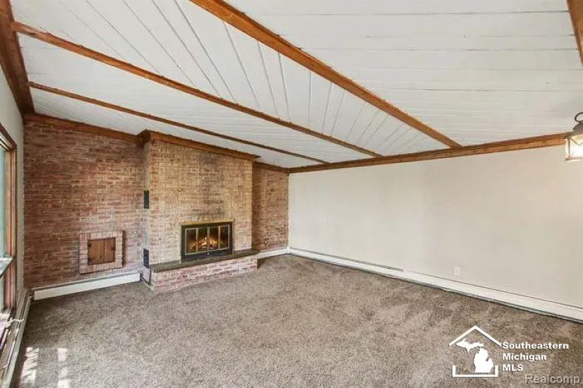 7900 W Sharpe Rd Road Handy Township, MI 48838