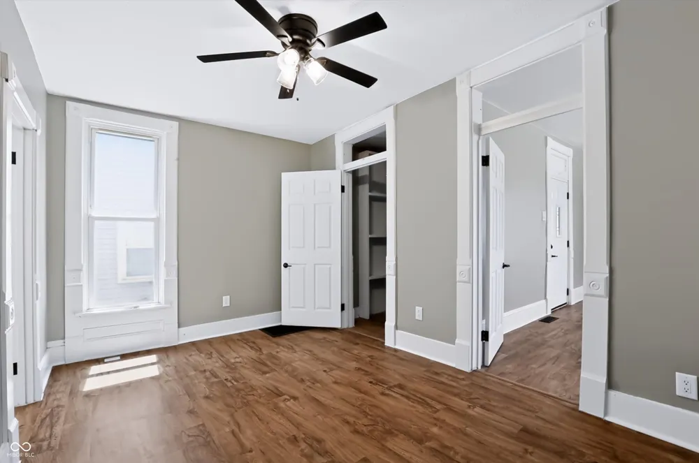 1507 Lafayette Avenue Columbus, IN 47201