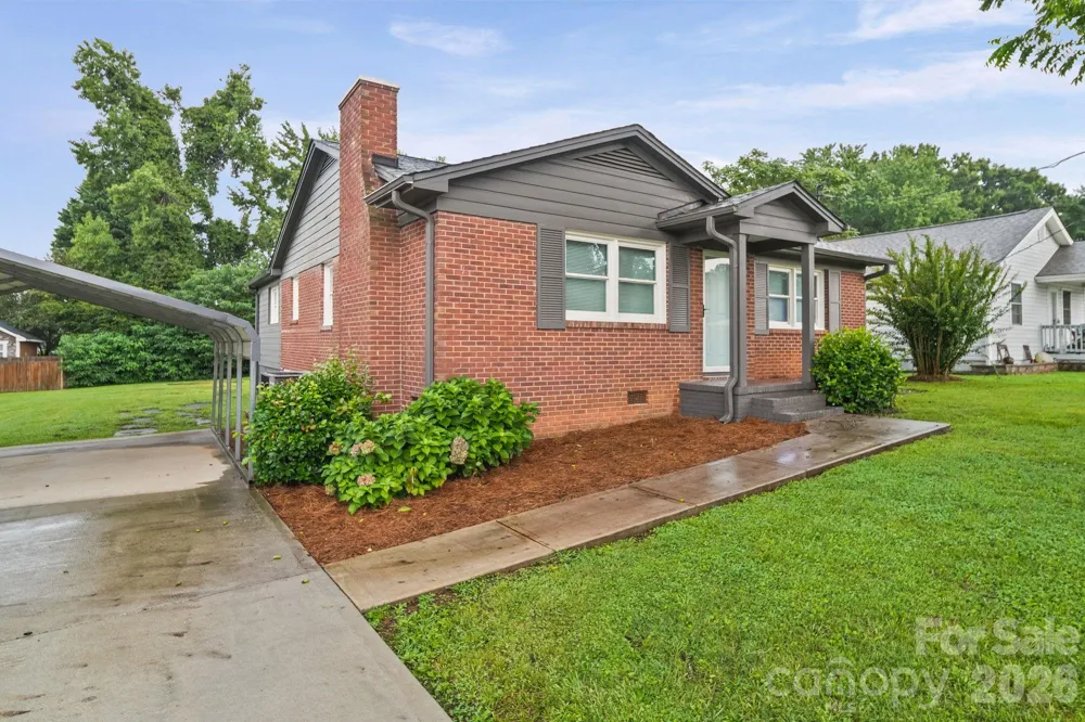 304 Ford Street Cramerton, NC 28032