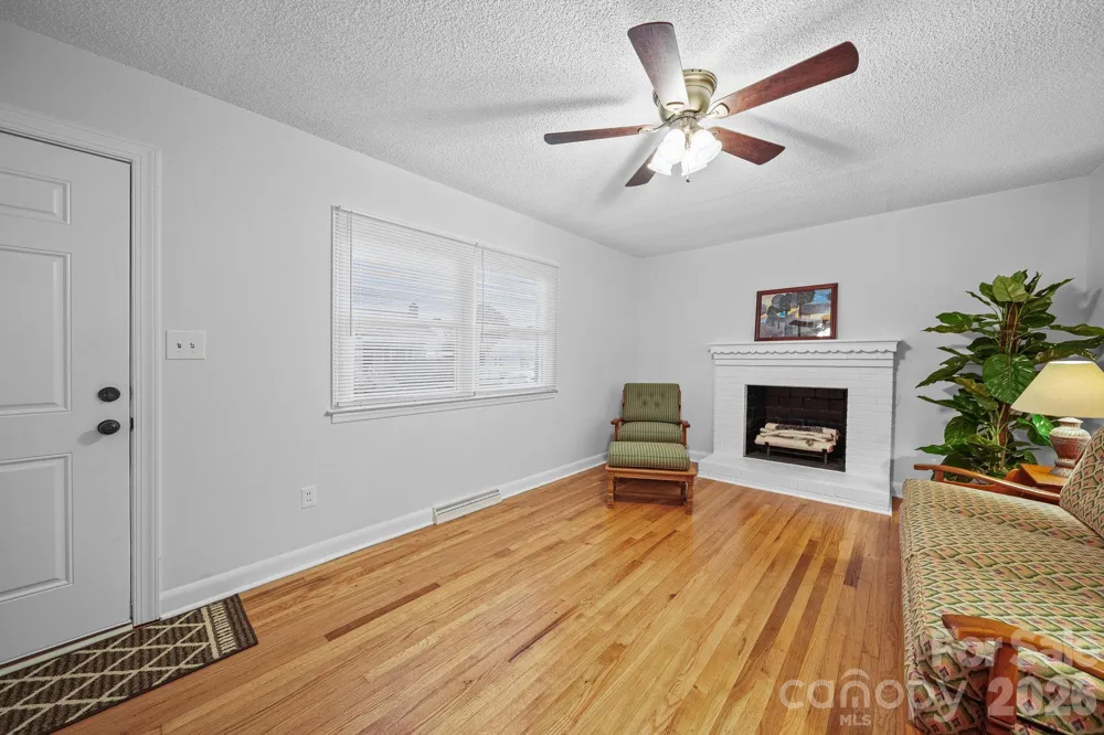 304 Ford Street Cramerton, NC 28032