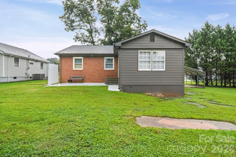304 Ford Street Cramerton, NC 28032