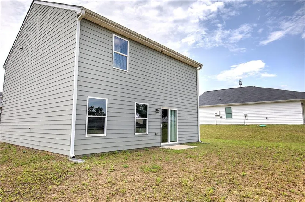 128 Oxford Lane Kingston, GA 30145