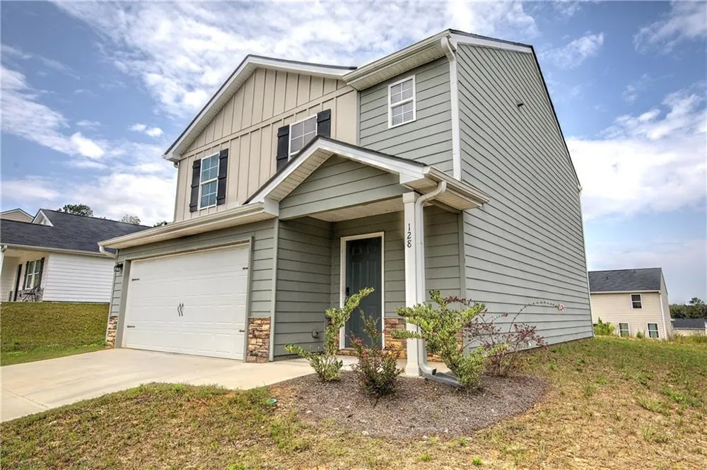 128 Oxford Lane Kingston, GA 30145