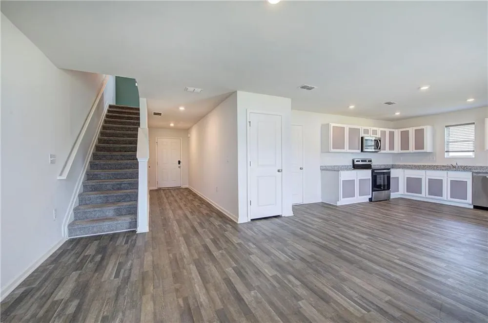 128 Oxford Lane Kingston, GA 30145
