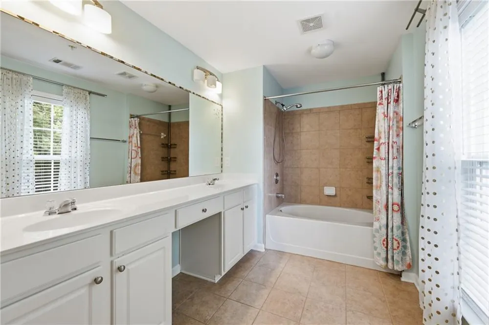 251 Balaban Circle Woodstock, GA 30188