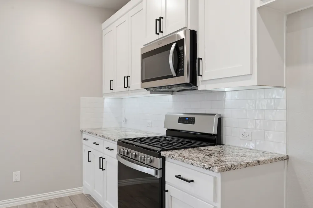 1133 Rushmore Drive Burleson, TX 76028