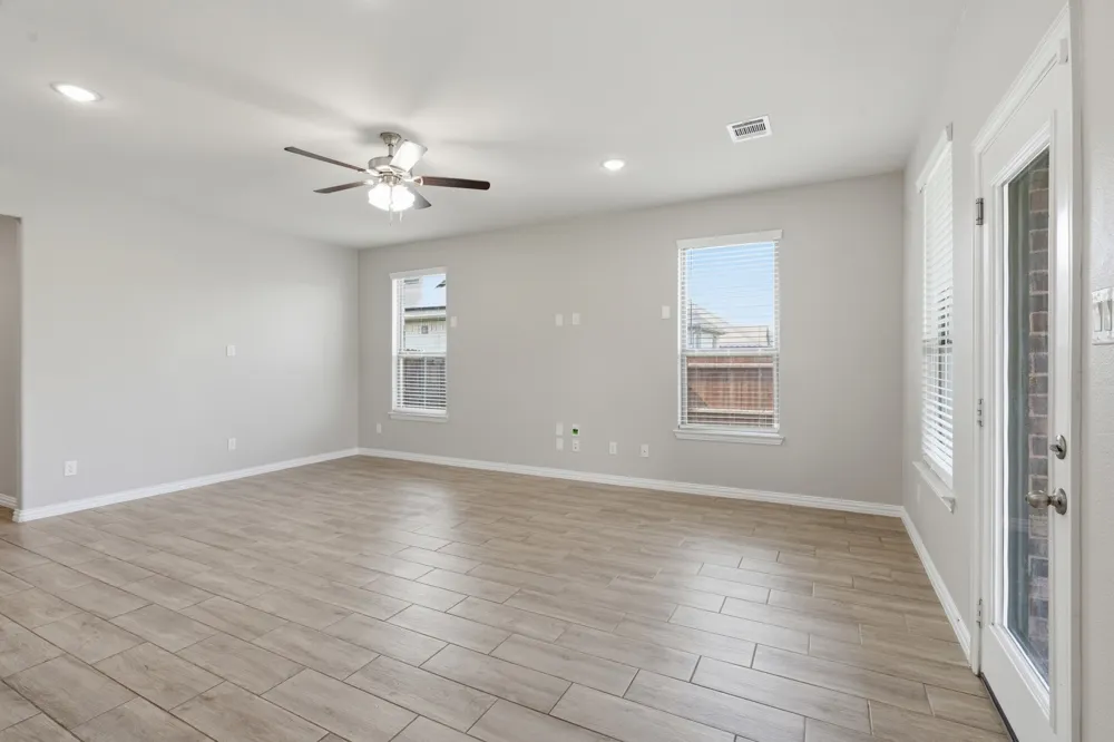 1133 Rushmore Drive Burleson, TX 76028