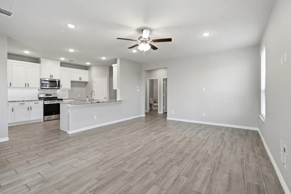 1133 Rushmore Drive Burleson, TX 76028
