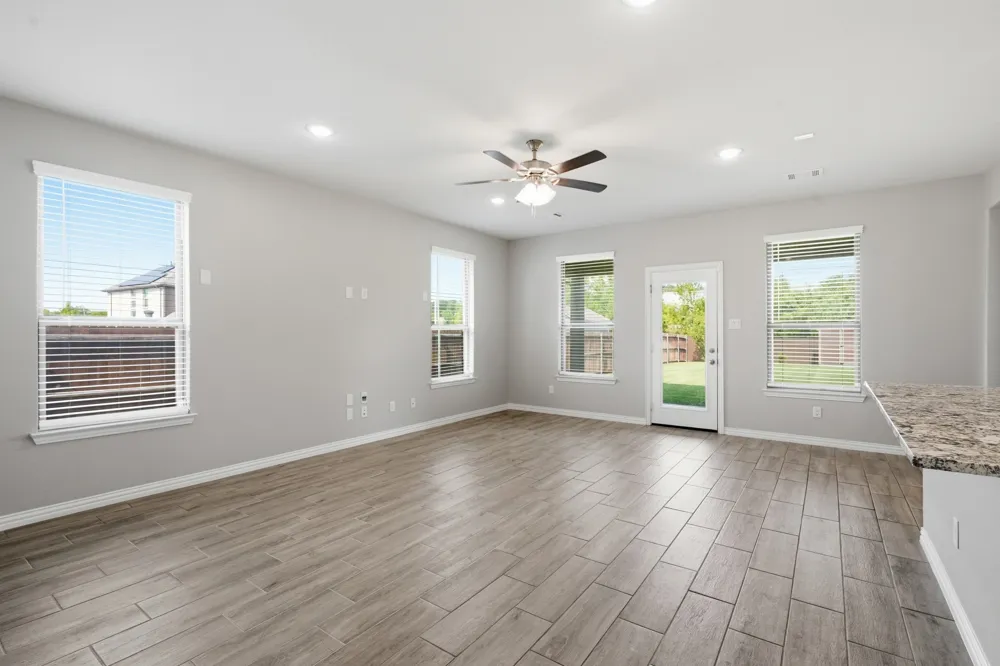 1133 Rushmore Drive Burleson, TX 76028