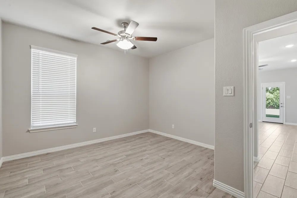 1133 Rushmore Drive Burleson, TX 76028
