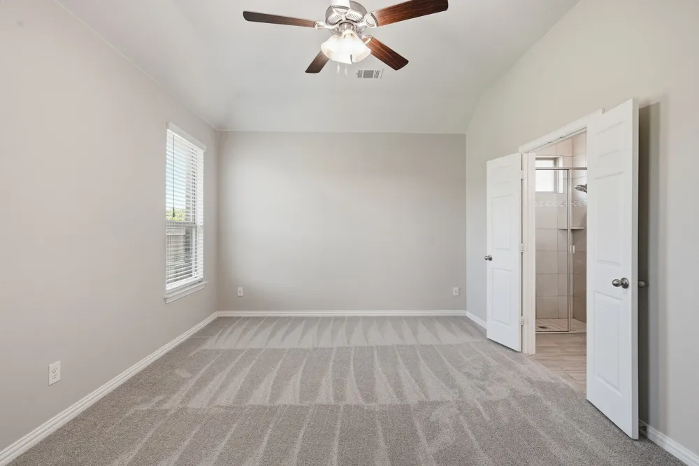 1133 Rushmore Drive Burleson, TX 76028