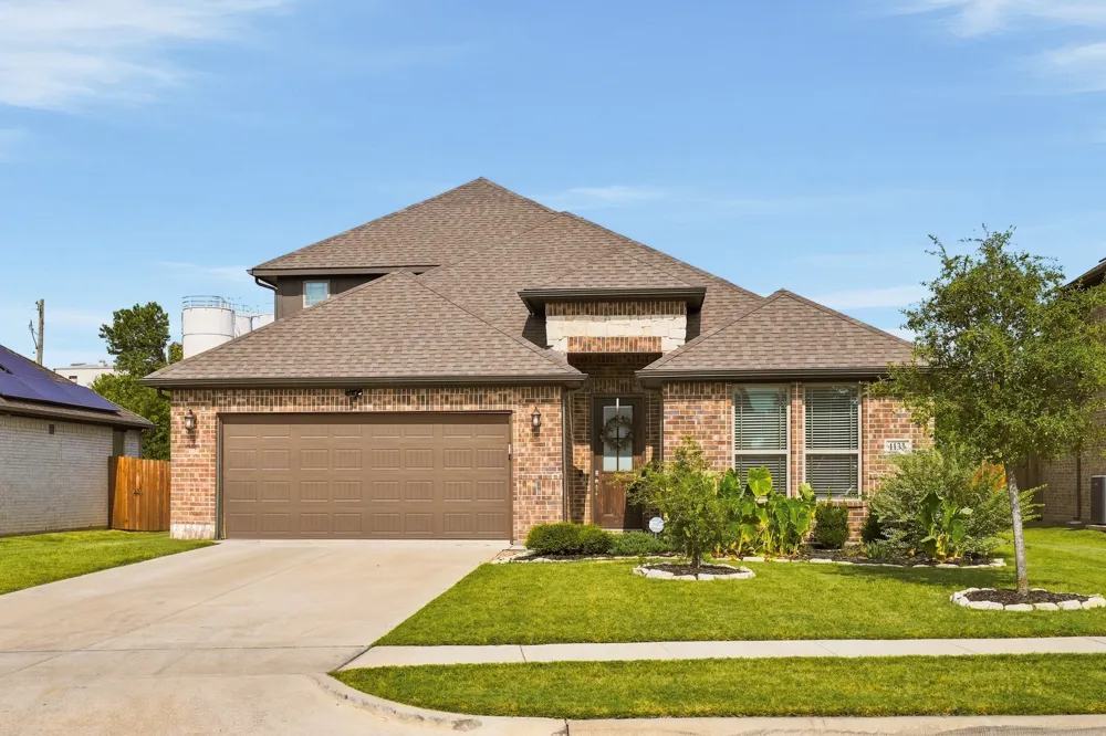 1133 Rushmore Drive Burleson, TX 76028