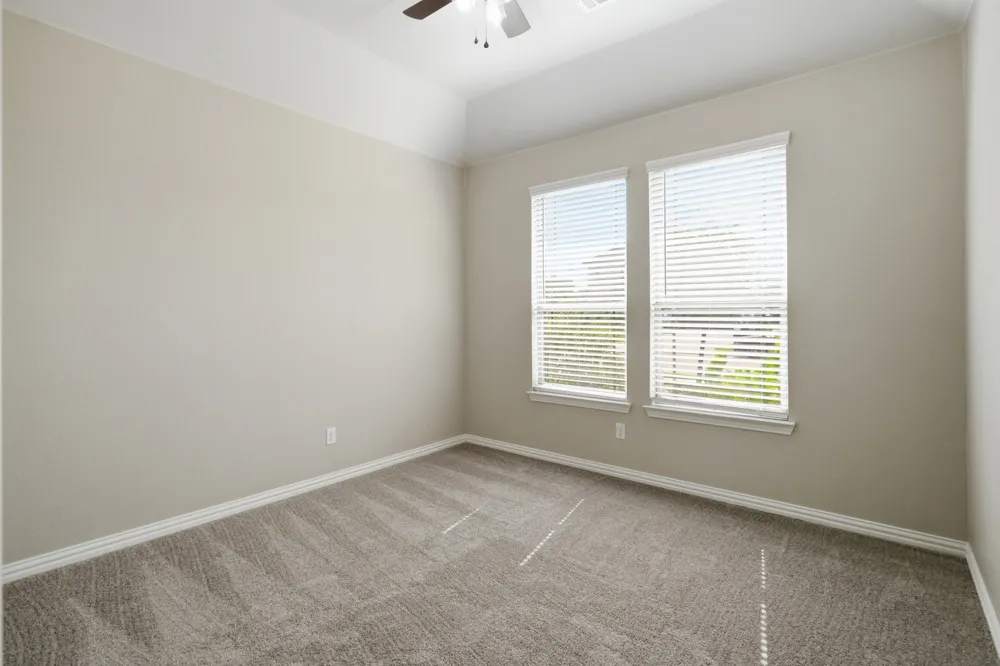 1133 Rushmore Drive Burleson, TX 76028
