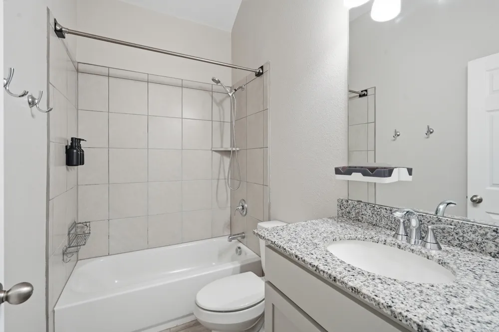 1133 Rushmore Drive Burleson, TX 76028