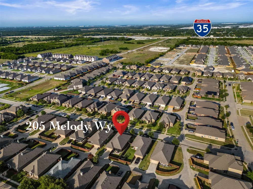 205 Melody Way Red Oak, TX 75154