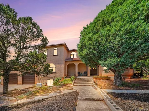 11480 Valle Verde Drive