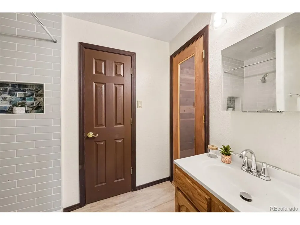 11480 Valle Verde Drive Colorado Springs, CO 80926