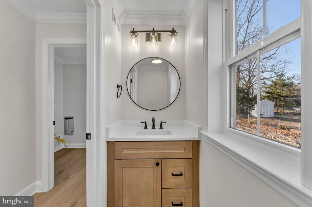 54 E BUTTONWOOD AVENUE Pine Hill, NJ 08021
