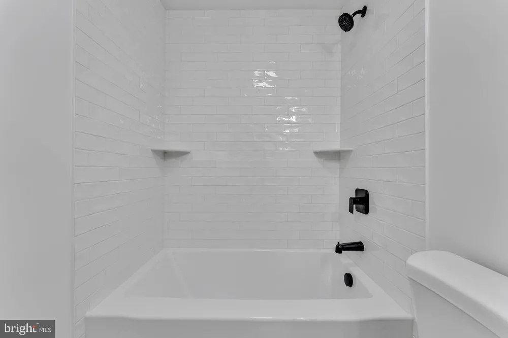 54 E BUTTONWOOD AVENUE Pine Hill, NJ 08021