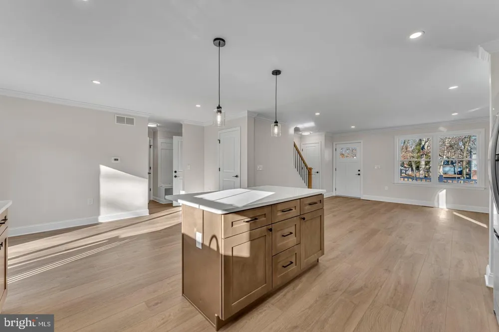 54 E BUTTONWOOD AVENUE Pine Hill, NJ 08021