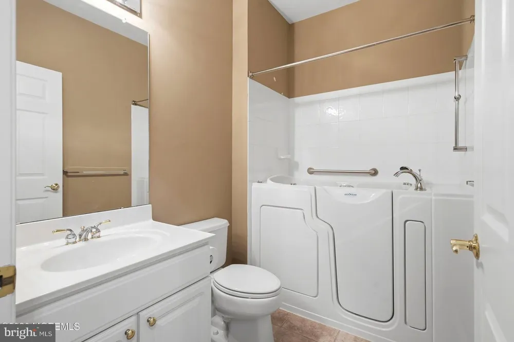 2 FALSTAFF DRIVE Manchester Township, NJ 08759
