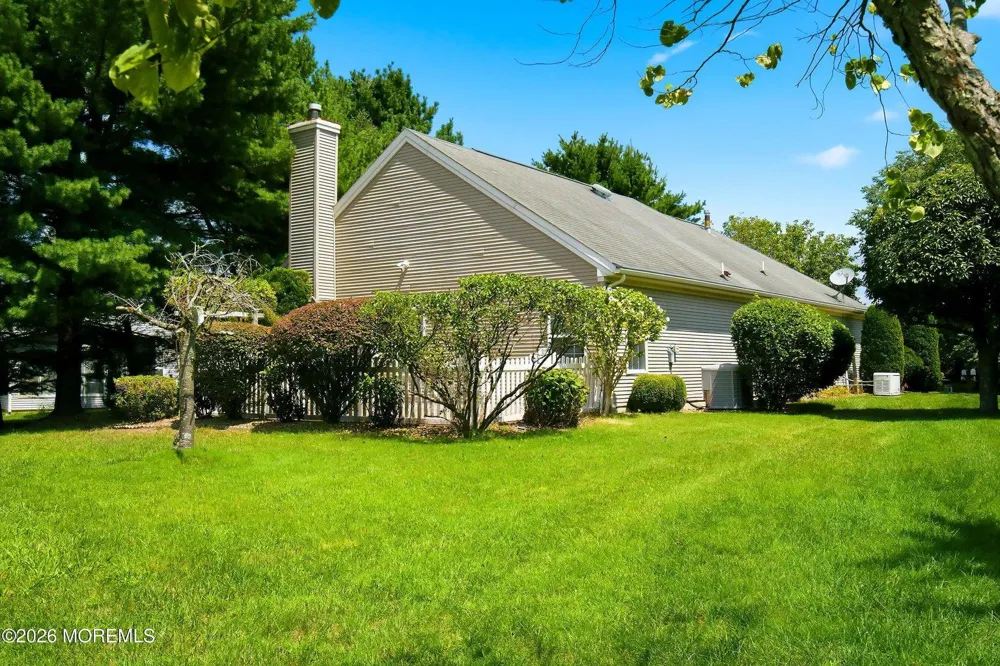 2 FALSTAFF DRIVE Manchester Township, NJ 08759