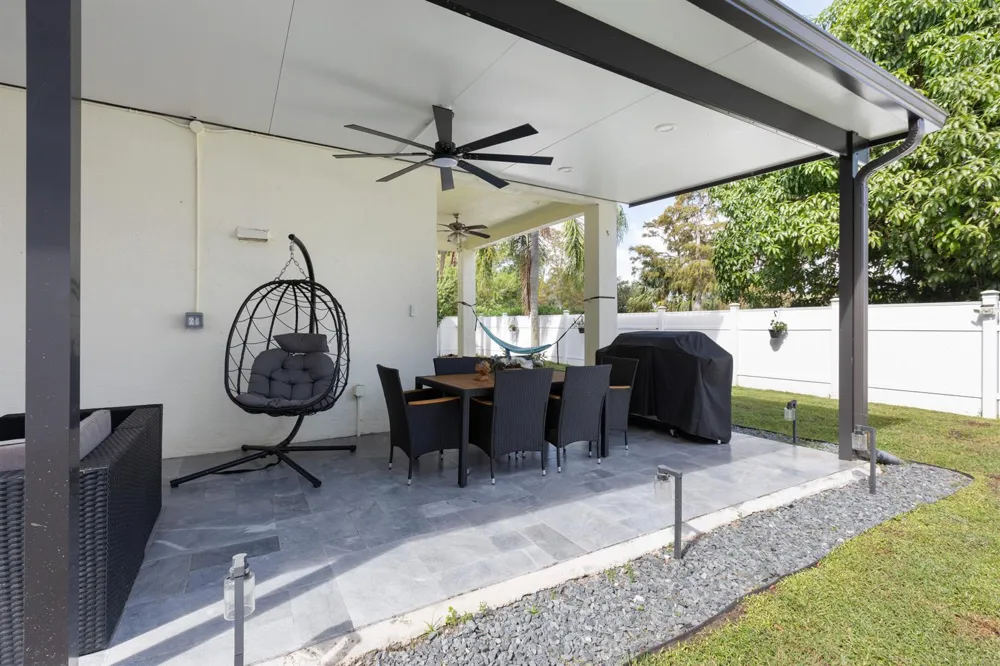 3221 El Camino West Palm Beach, FL 33409