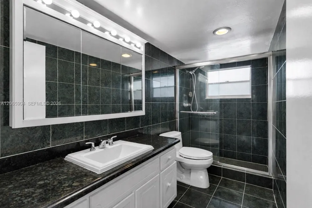 4000 NE 170th St #200 North Miami Beach, FL 33160