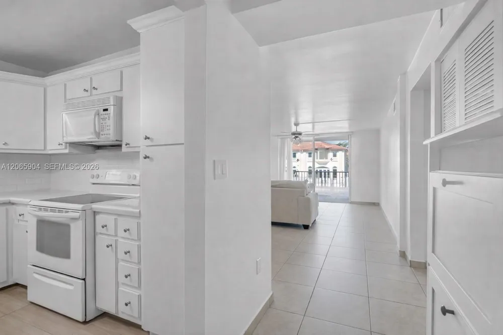 4000 NE 170th St #200 North Miami Beach, FL 33160