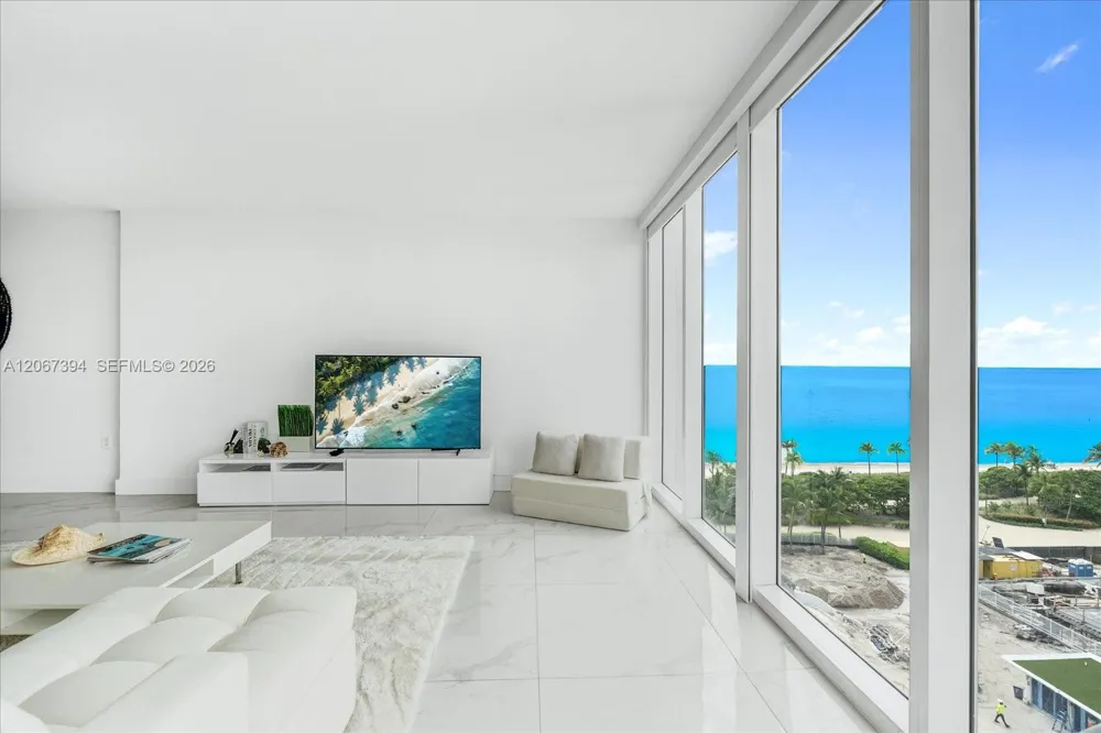 10275 Collins Ave #916 Bal Harbour, FL 33154