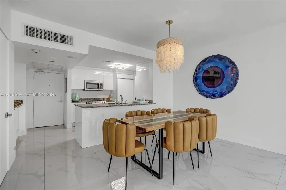 10275 Collins Ave #916 Bal Harbour, FL 33154
