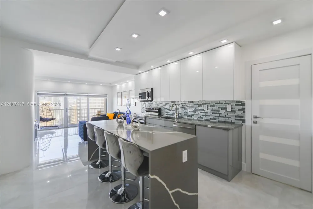 1980 S Ocean Dr #20K Hallandale Beach, FL 33009