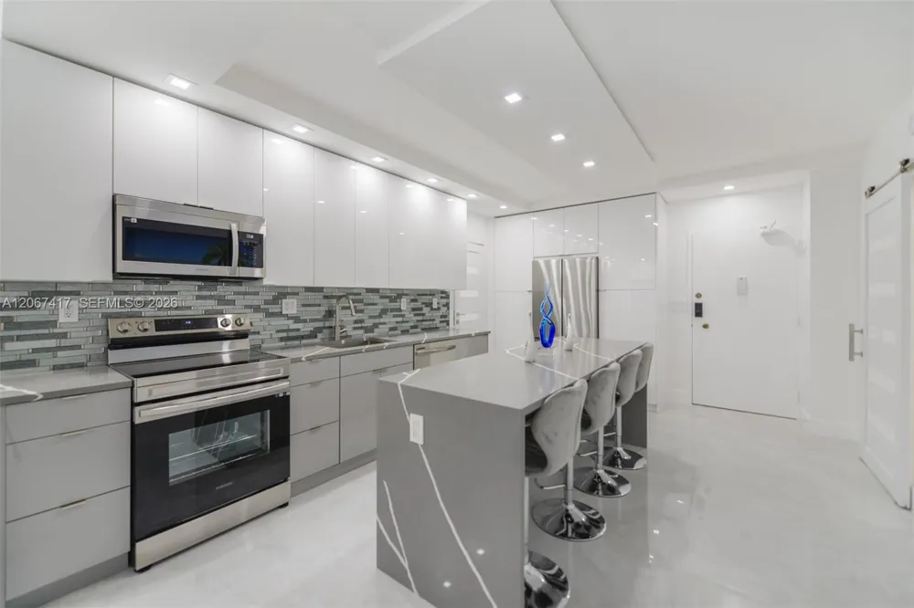 1980 S Ocean Dr #20K Hallandale Beach, FL 33009