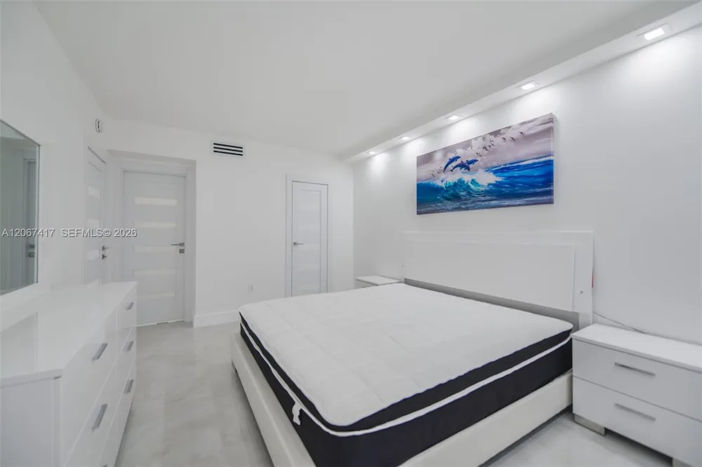 1980 S Ocean Dr #20K Hallandale Beach, FL 33009