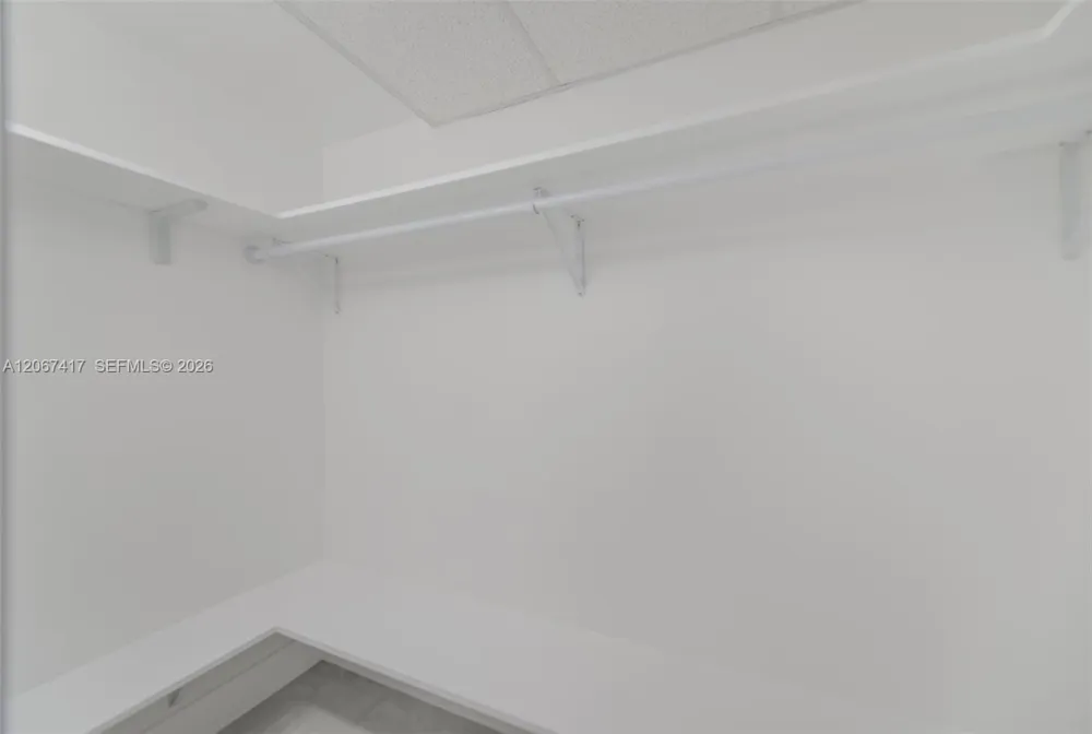 1980 S Ocean Dr #20K Hallandale Beach, FL 33009