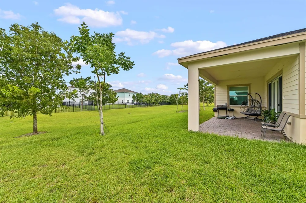 1115 Haywagon Trail Loxahatchee, FL 33470