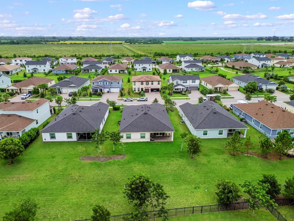 1115 Haywagon Trail Loxahatchee, FL 33470