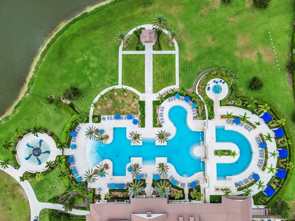 1115 Haywagon Trail Loxahatchee, FL 33470