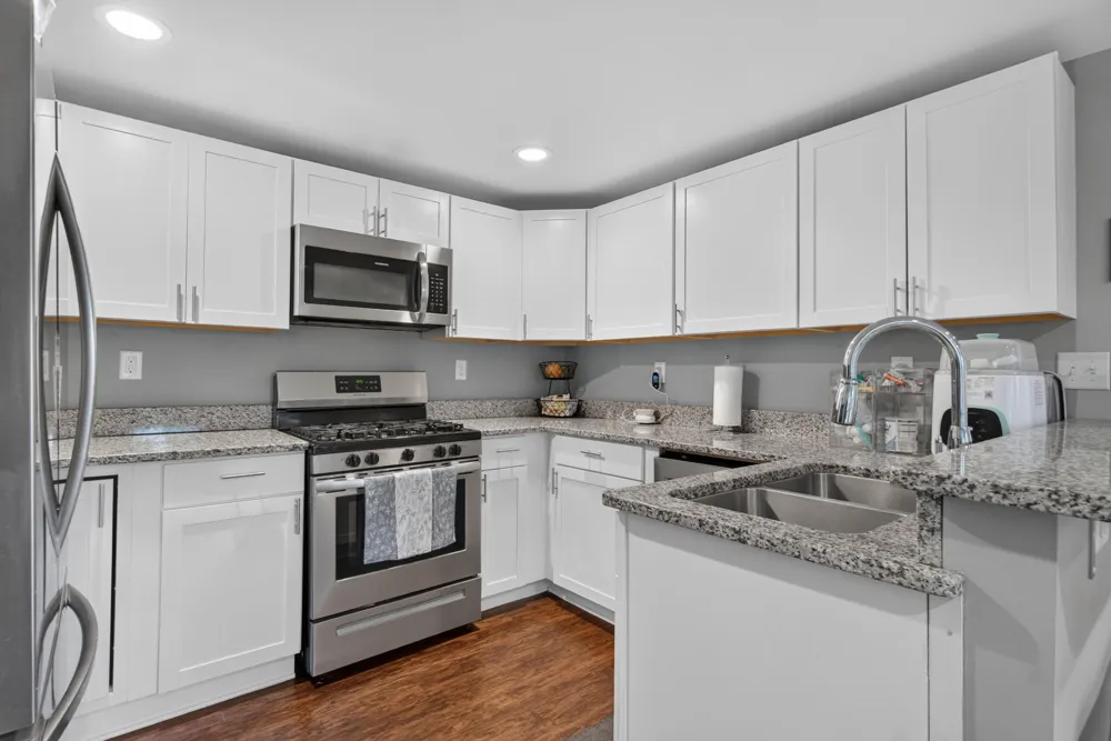 1113 Napoleon Road Leoni Township, MI 49201