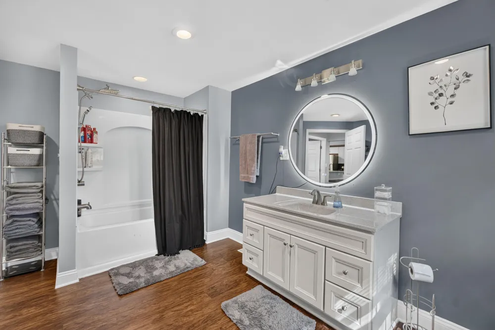 1113 Napoleon Road Leoni Township, MI 49201