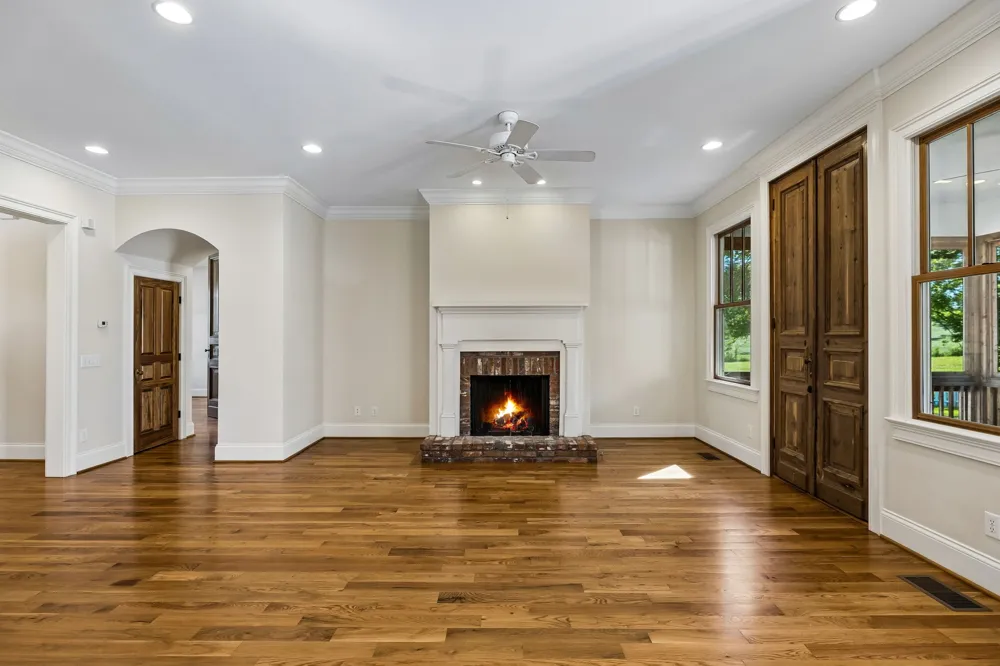 1143 Hilton Ln Castalian Springs, TN 37031