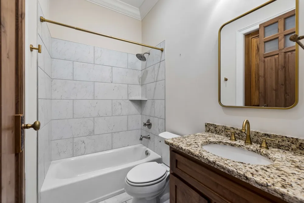 1143 Hilton Ln Castalian Springs, TN 37031