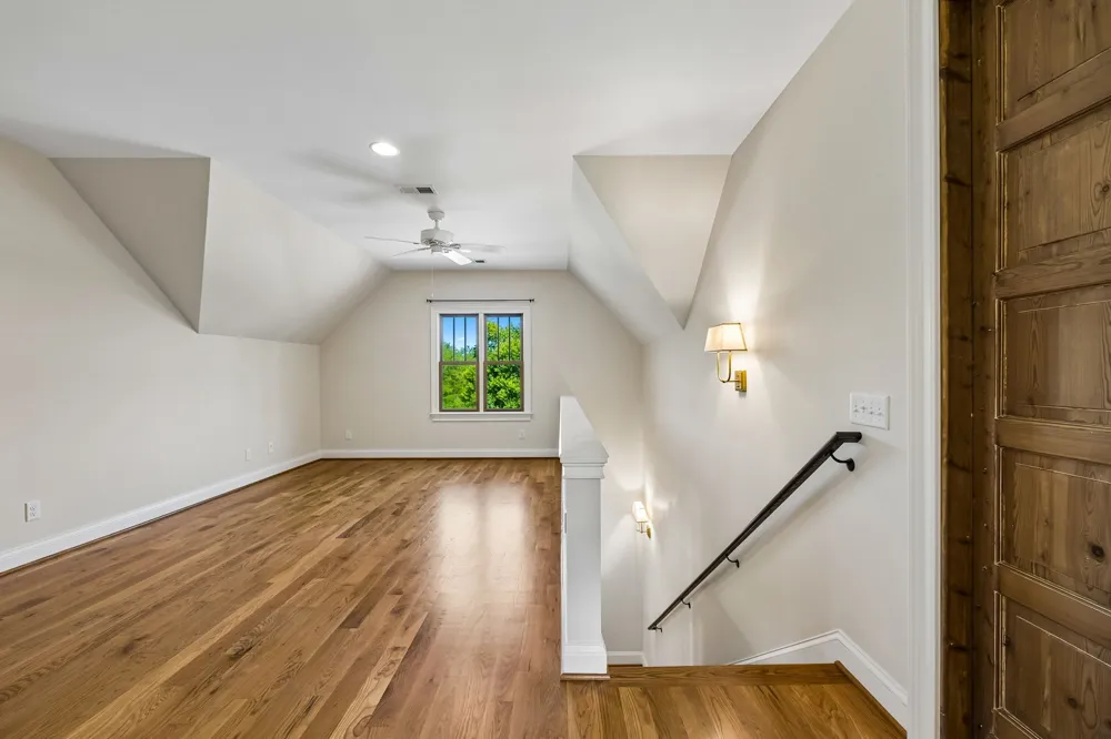 1143 Hilton Ln Castalian Springs, TN 37031