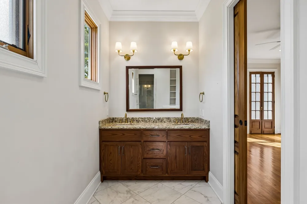 1143 Hilton Ln Castalian Springs, TN 37031